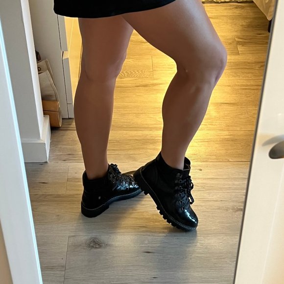 Aldo Black Patent Leather Booties - Picture 3 of 6